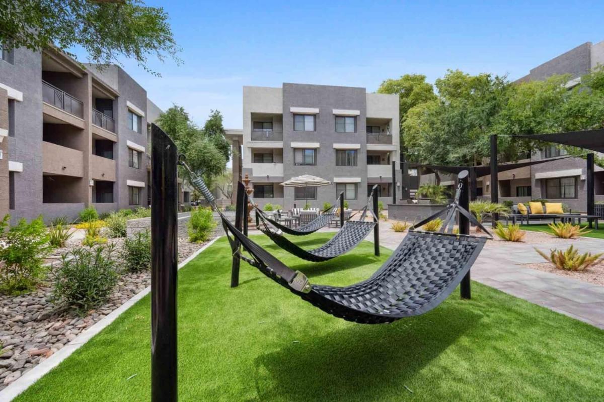Апартаменти Westgate Entertainment District, Walk To Events, Wifi, Free Parking Ґлендейл Екстер'єр фото